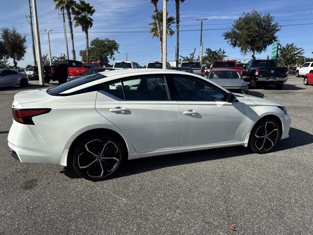 Used 2025 Nissan Altima Sedan