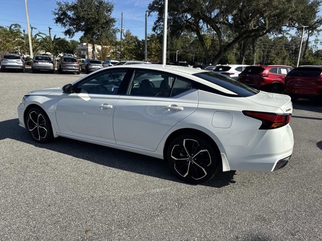 Used 2025 Nissan Altima Sedan