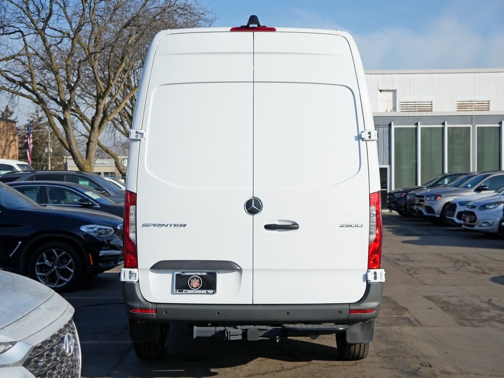 new 2026 Mercedes-Benz Sprinter 2500 car, priced at $66,371