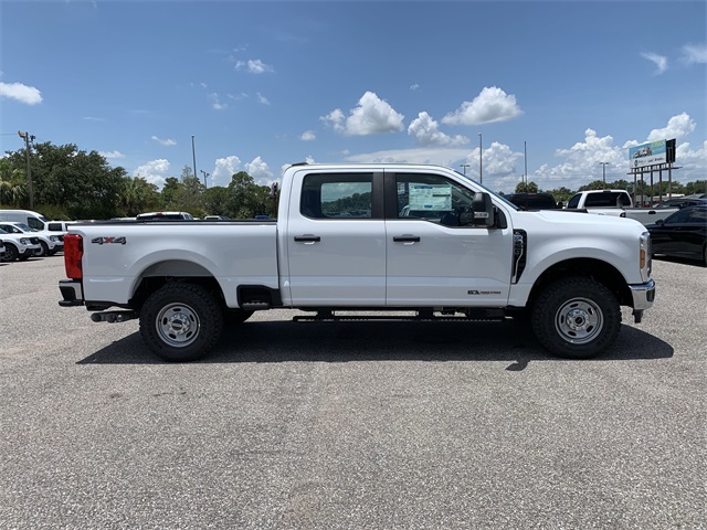 2025 Oxford White Ford Super Duty F-250 SRW XL 4X4 Truck