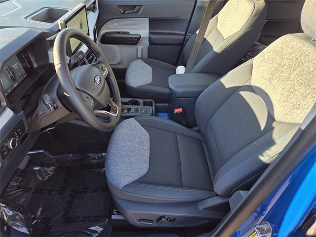 New 2025 Ford Maverick XLT 4D Crew Cab