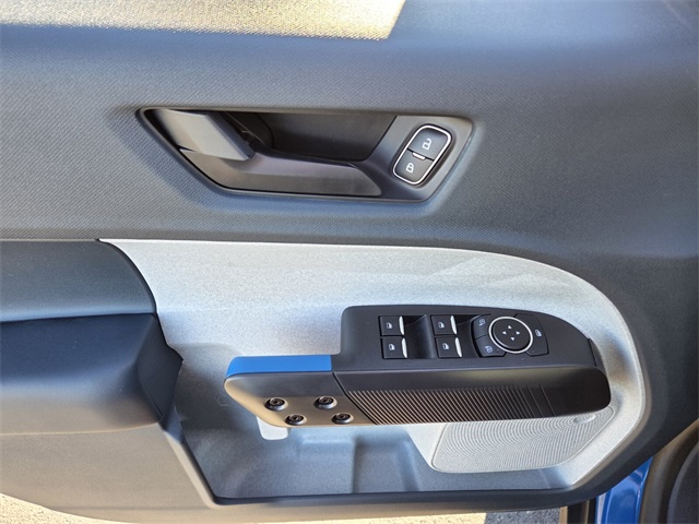 New 2025 Ford Maverick XLT 4D Crew Cab