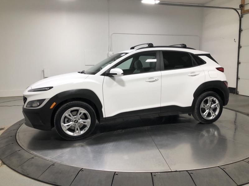 2023 Hyundai Kona SEL photo 4