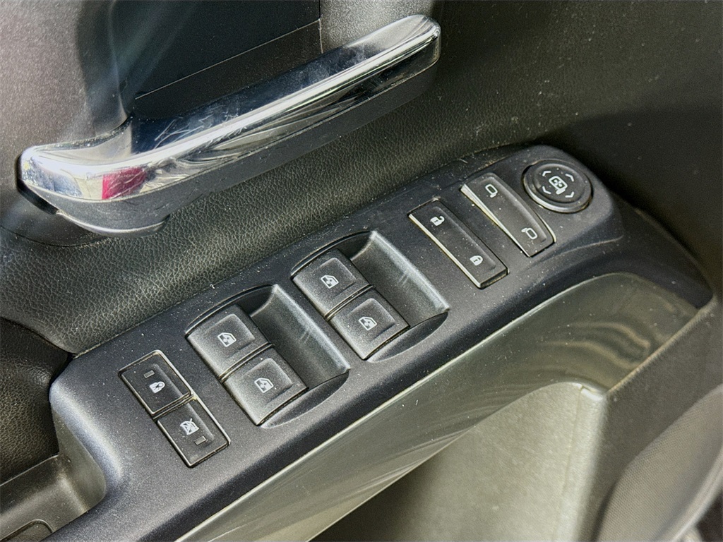 Photo of 2016 Chevrolet Silverado 1500 LT in Myrtle Beach, SC - 16,  2016 Chevrolet Silverado 1500 LT:3851Y