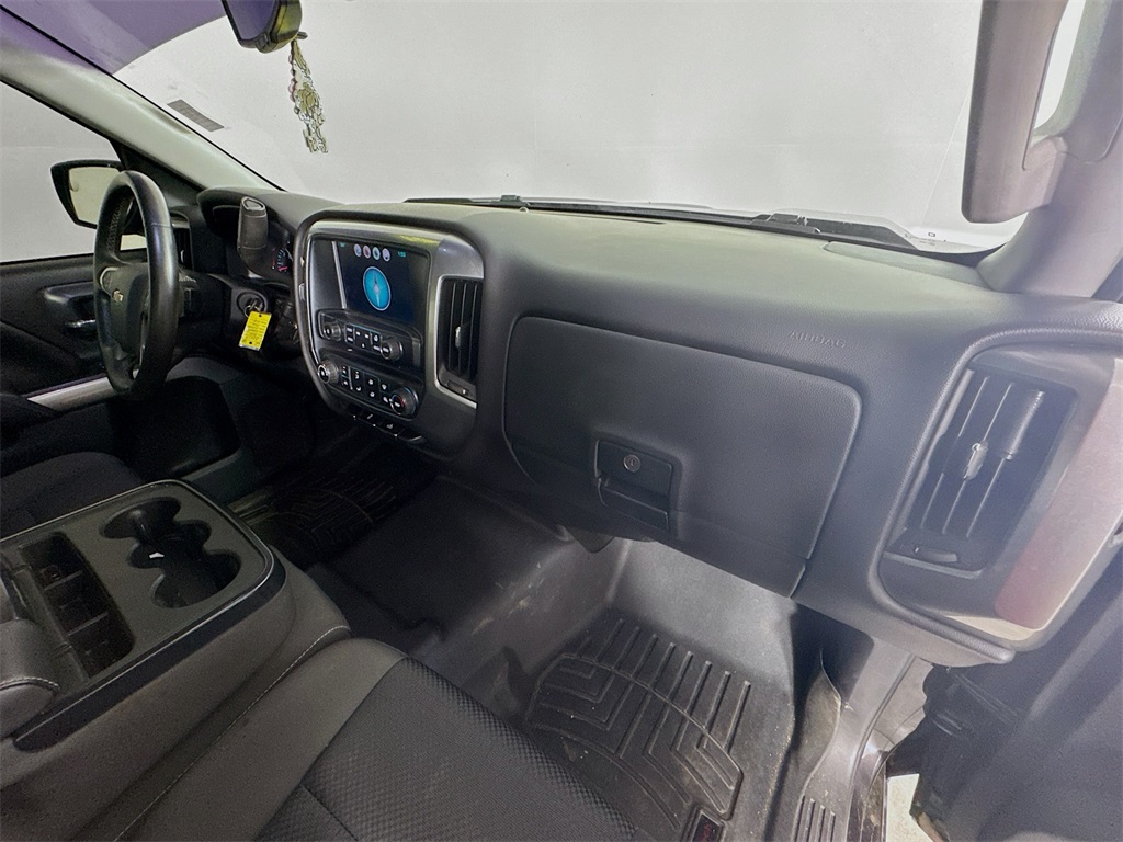 Photo of 2016 Chevrolet Silverado 1500 LT in Myrtle Beach, SC - 30,  2016 Chevrolet Silverado 1500 LT:3851Y