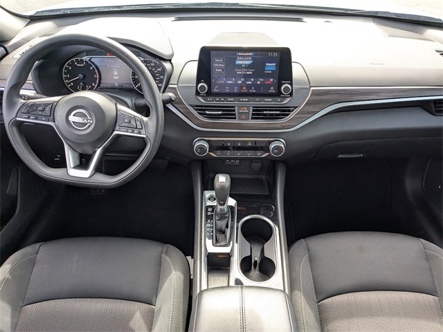 2024 Nissan Altima SV FWD