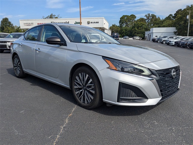 2024 Nissan Altima SV FWD