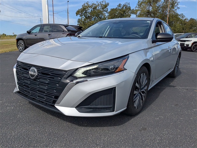 2024 Nissan Altima SV FWD