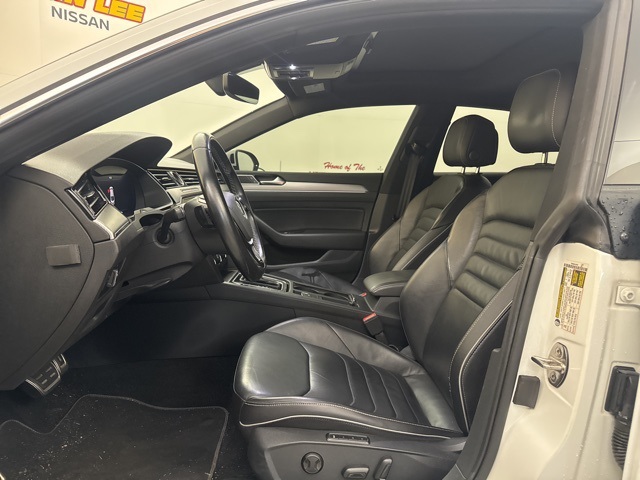 2019 Pure White Volkswagen Arteon 2.0T SEL R-Line AWD Sedan
