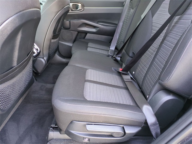 used 2025 Kia Sorento car, priced at $27,490