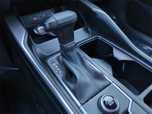 used 2025 Kia Sorento car, priced at $27,490