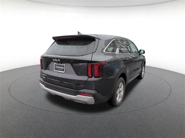 used 2025 Kia Sorento car, priced at $27,490