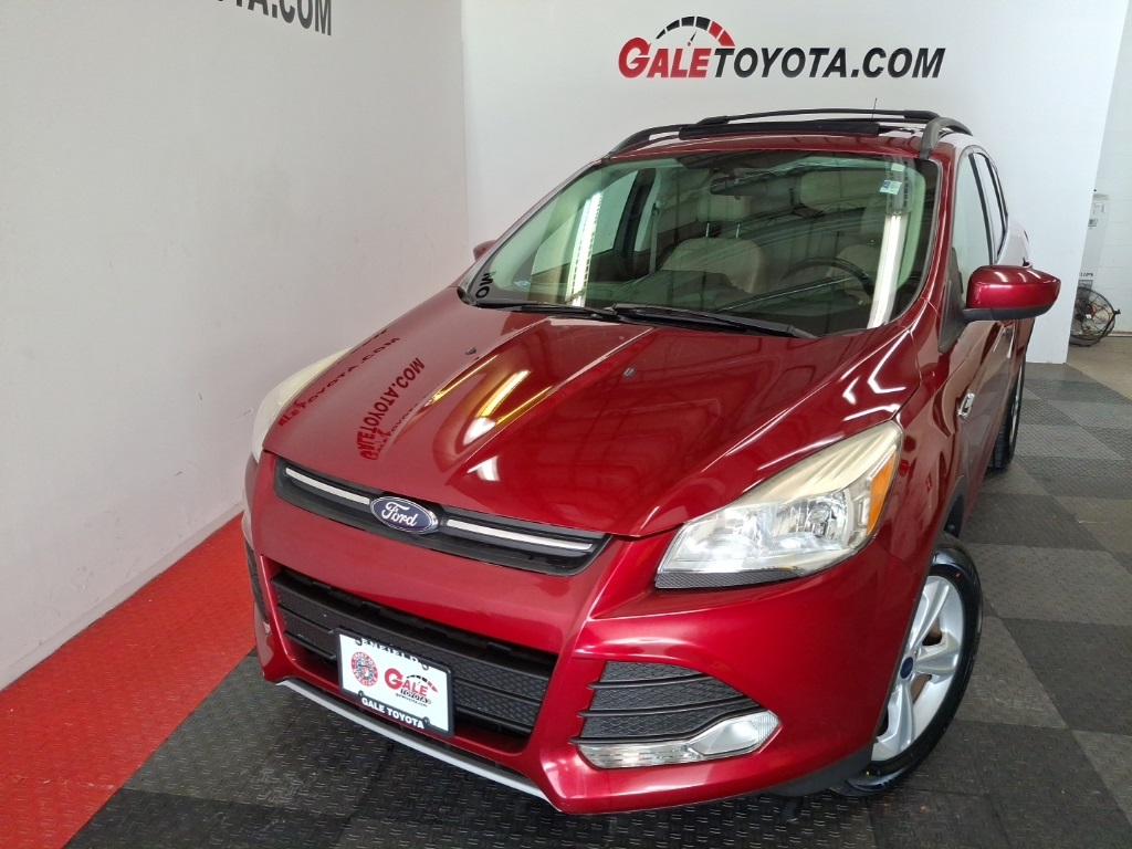Used 2014 Ford Escape SE with VIN 1FMCU9GXXEUB92130 for sale in Enfield, CT