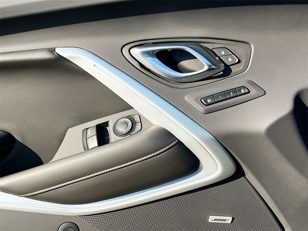 2023 Chevrolet Camaro 2SS photo 16