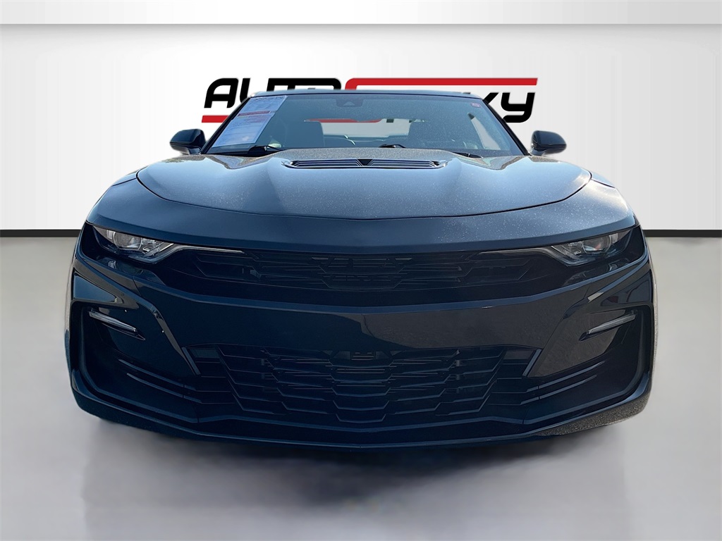 2023 Chevrolet Camaro 2SS photo 2
