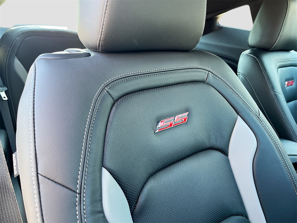 2023 Chevrolet Camaro 2SS photo 32