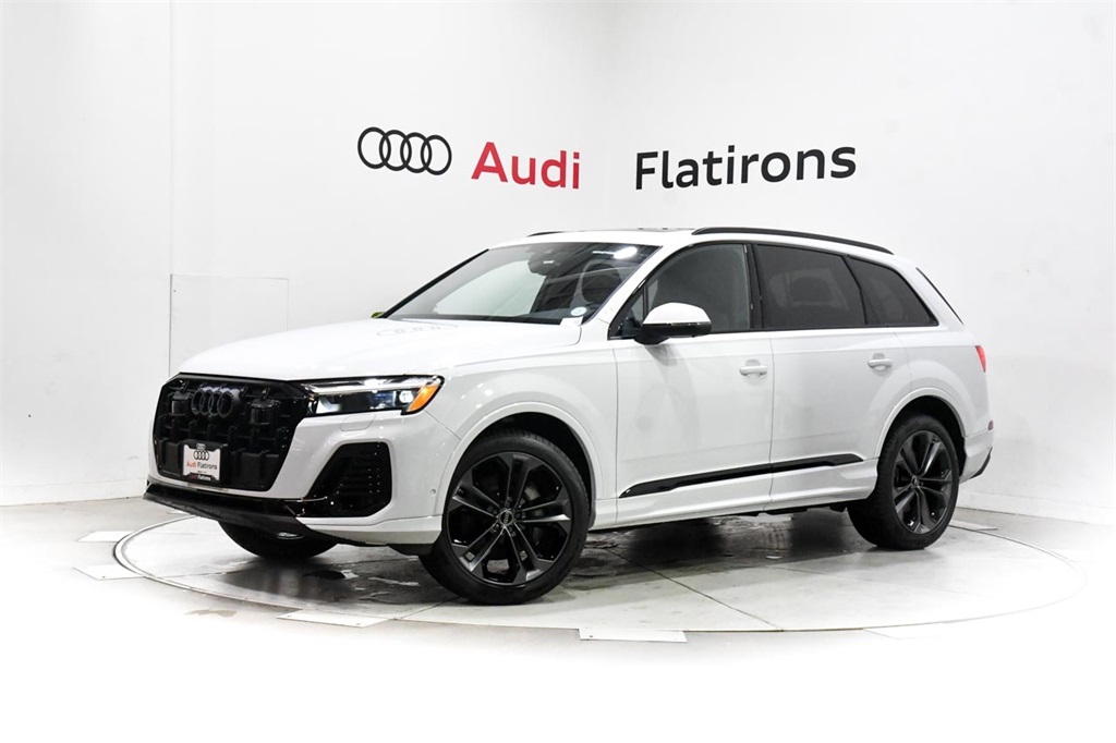 2025 Audi Q7 Premium Plus's photo