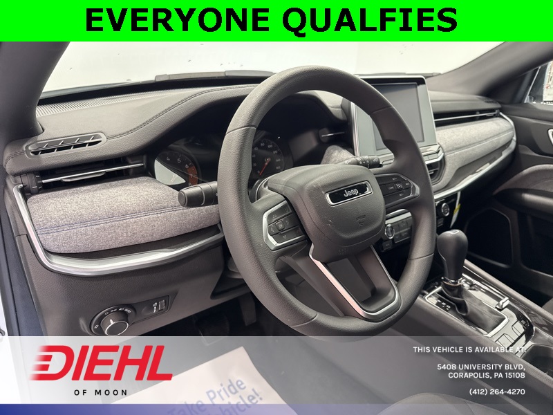 2025 Jeep Compass Sport photo 6
