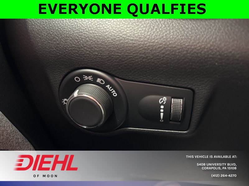 2025 Jeep Compass Sport photo 8