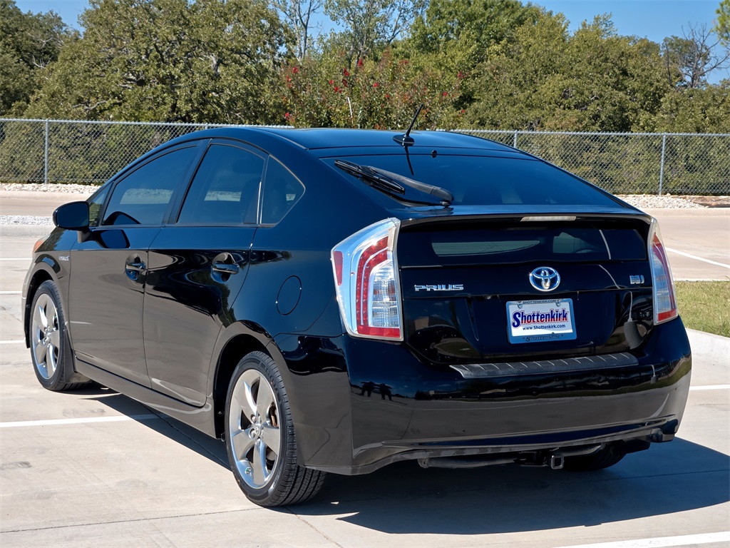 2013 Toyota Prius Three photo 5