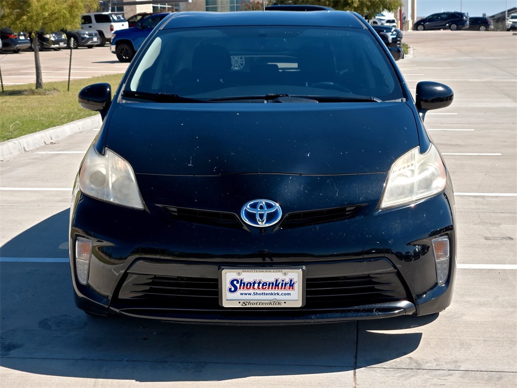 2013 Toyota Prius Three photo 8