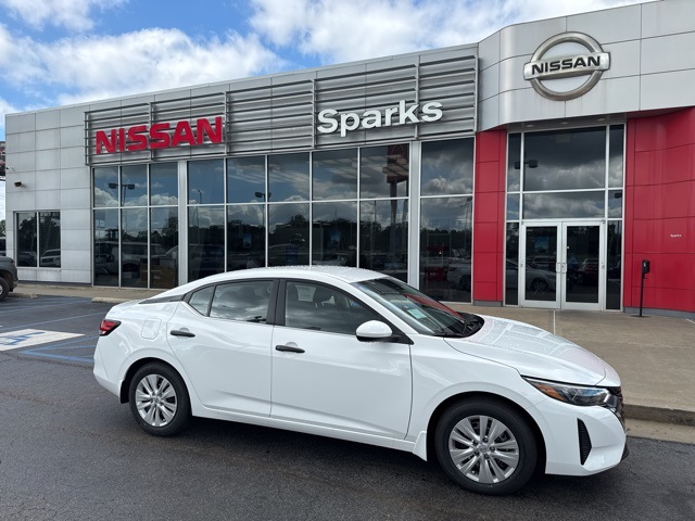 2025 Nissan Sentra S's photo