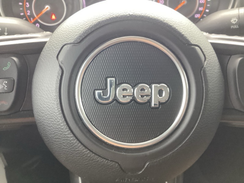2021 Jeep Gladiator Willys photo 23