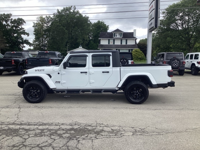 2021 Jeep Gladiator Willys photo 4
