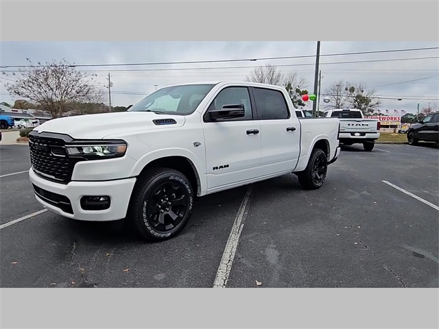2026 Ram 1500 Big Horn Crew Cab 4x4 5'7" Box