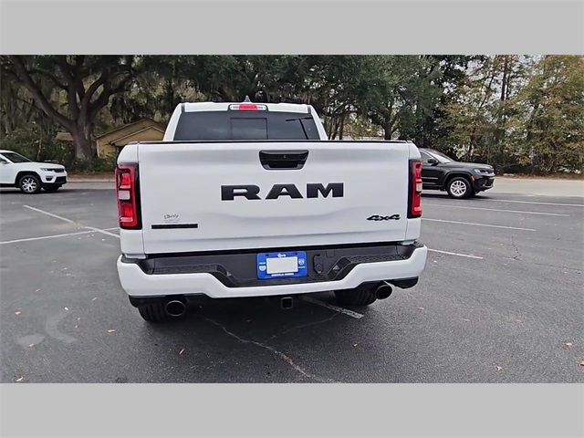 2026 Ram 1500 Big Horn Crew Cab 4x4 5'7" Box