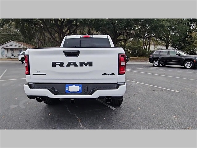 2026 Ram 1500 Big Horn Crew Cab 4x4 5'7" Box