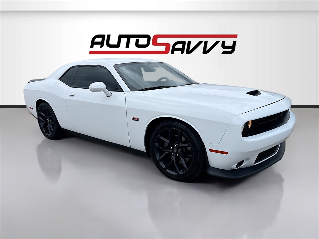 2021 Dodge Challenger R/T's photo