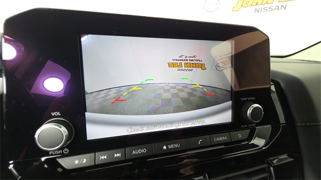 2025 Everest White Pearl Tricoat Nissan Pathfinder SV FWD SUV