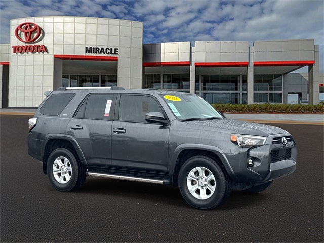 2021 Toyota 4Runner SR5's photo
