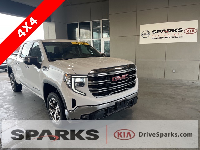 2024 GMC Sierra 1500 SLT's photo