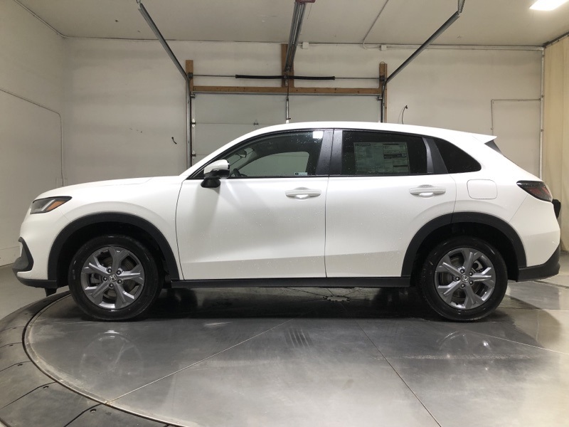 2026 Honda HR-V LX photo 4