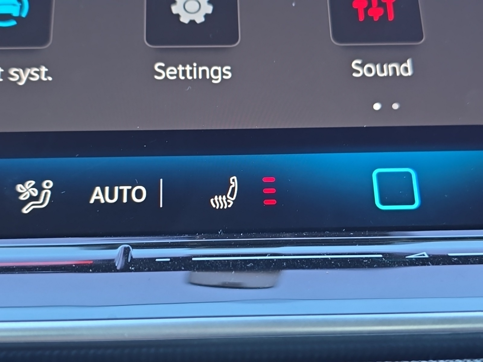 new 2026 Volkswagen Tiguan car, priced at $31,239