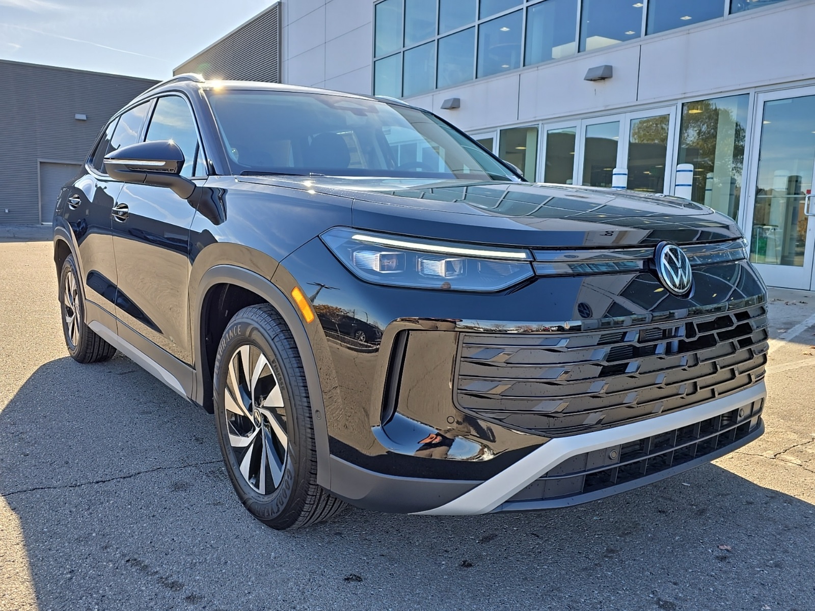 new 2026 Volkswagen Tiguan car, priced at $31,239