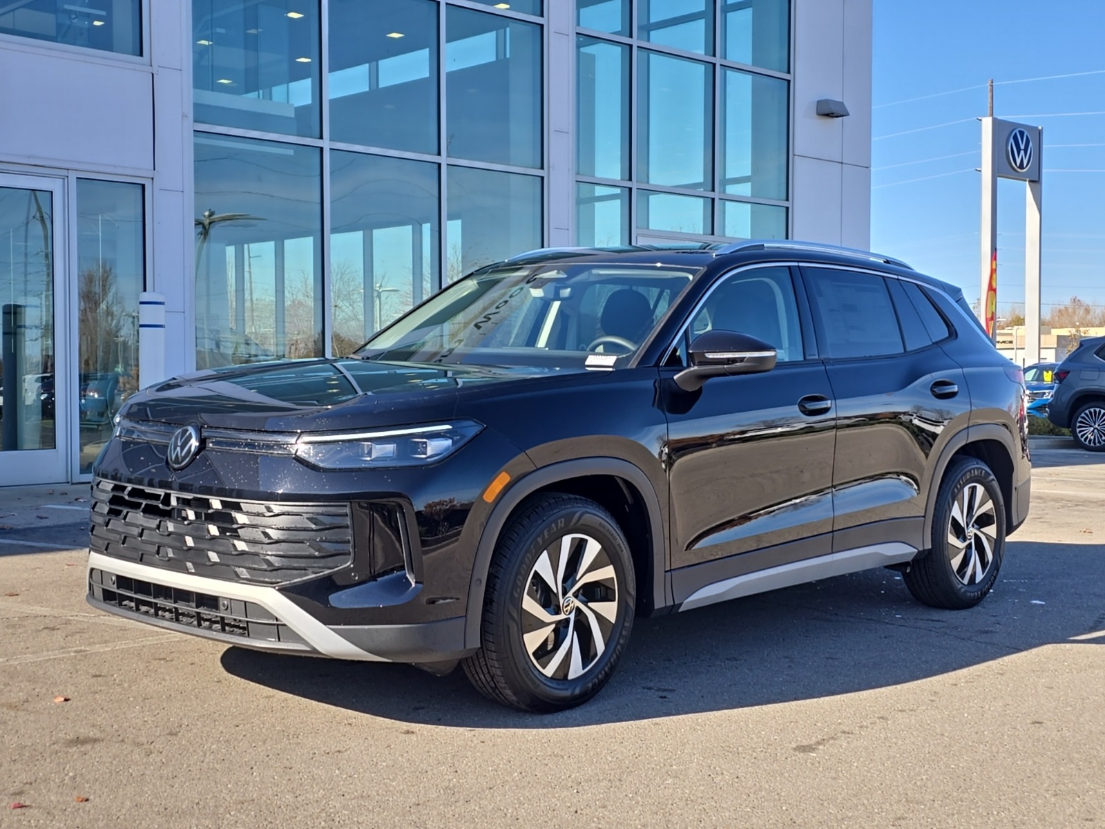 new 2026 Volkswagen Tiguan car, priced at $31,239