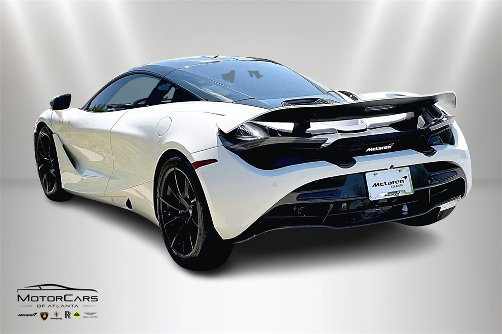2018 McLaren 720S Performance RWD Coupe