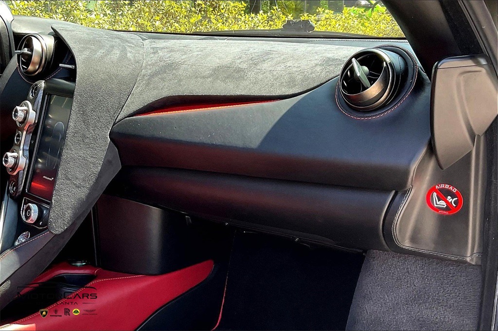 2018 McLaren 720S Performance RWD Coupe