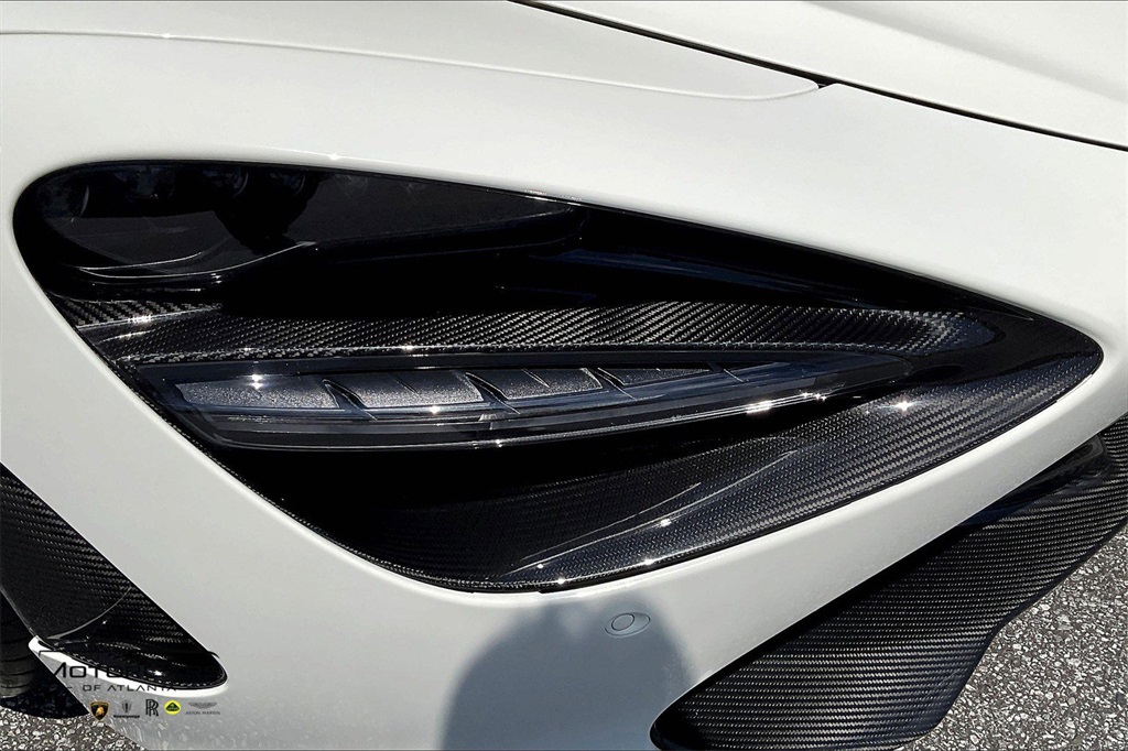 2018 McLaren 720S Performance RWD Coupe
