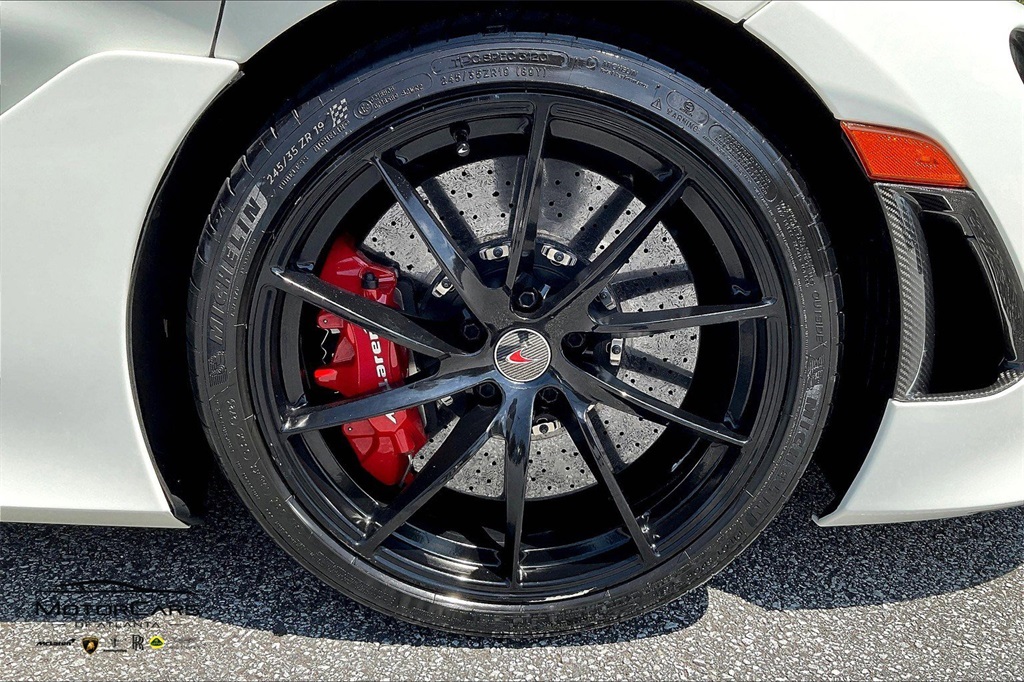 2018 McLaren 720S Performance RWD Coupe