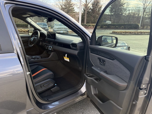 new 2026 Honda Passport car, priced at $50,695