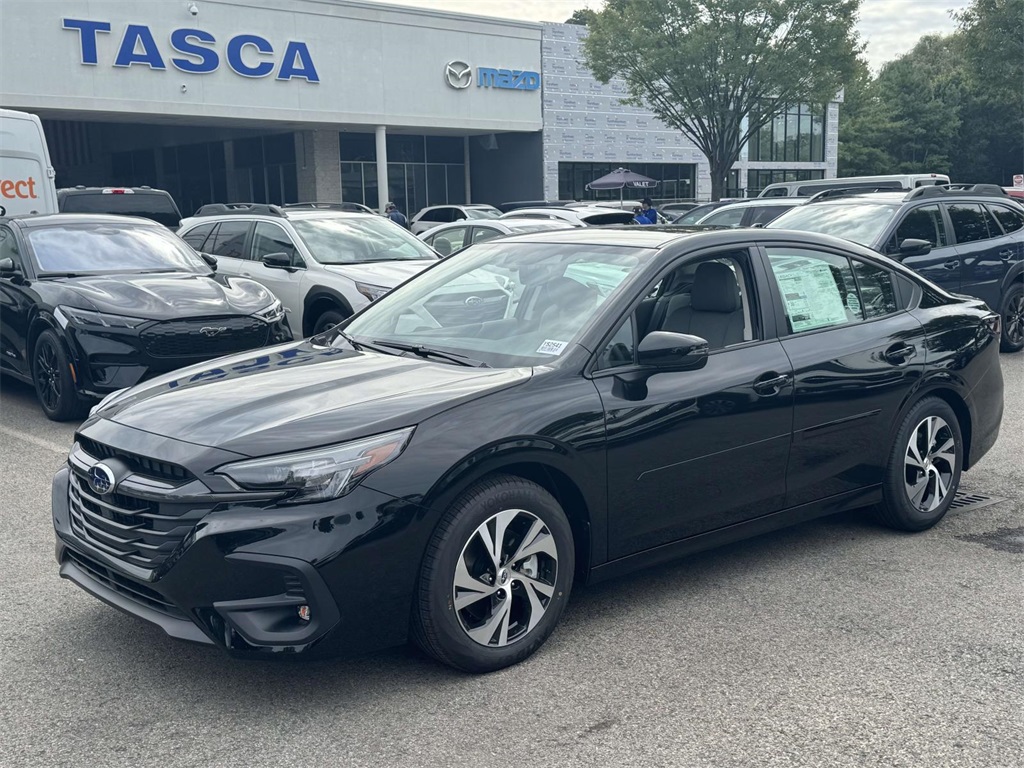 2025 Subaru Legacy Premium photo 3