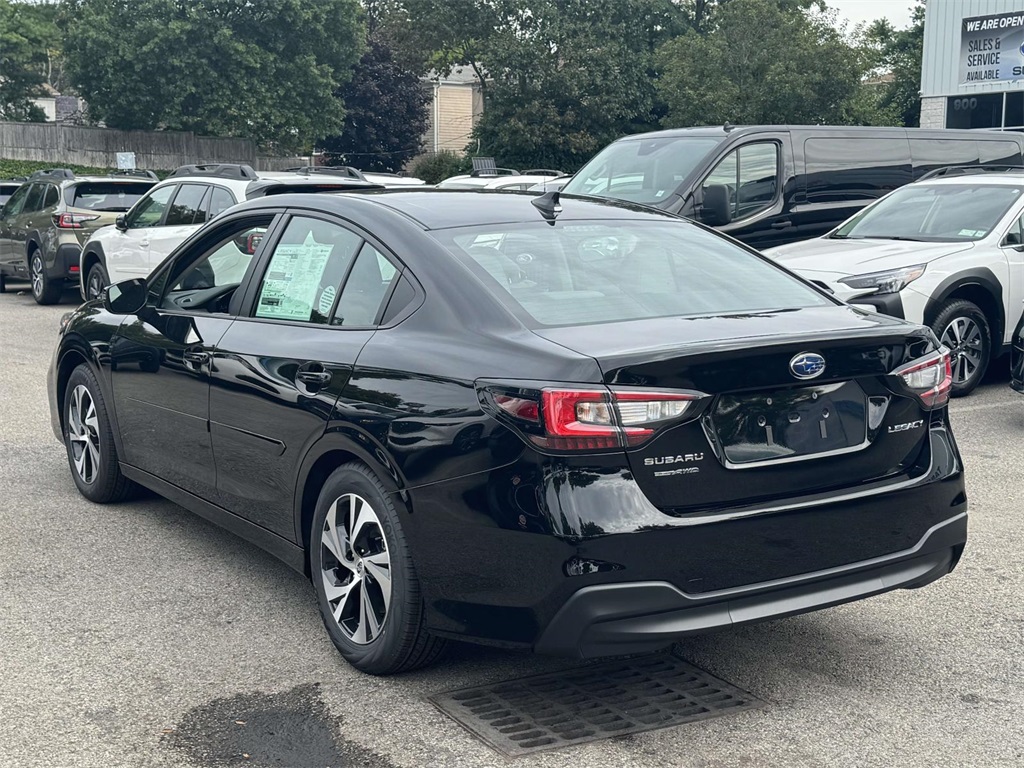 2025 Subaru Legacy Premium photo 4
