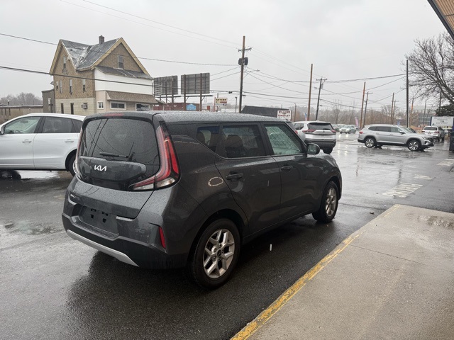 Used 2024 Kia Soul LX with VIN KNDJ23AU8R7912610 for sale in Bennington, VT