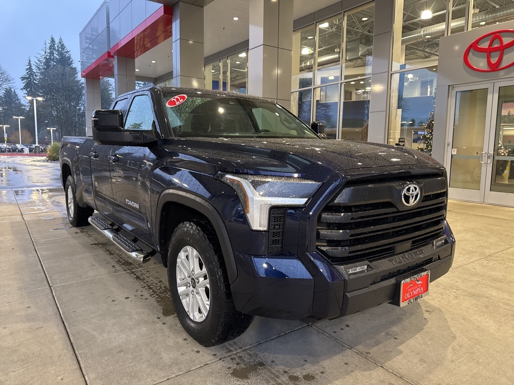 2022 Toyota Tundra SR5's photo