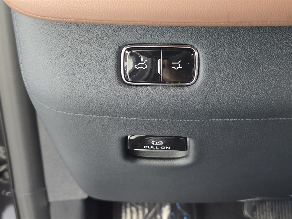 new 2026 Lincoln Navigator L car, priced at $108,340