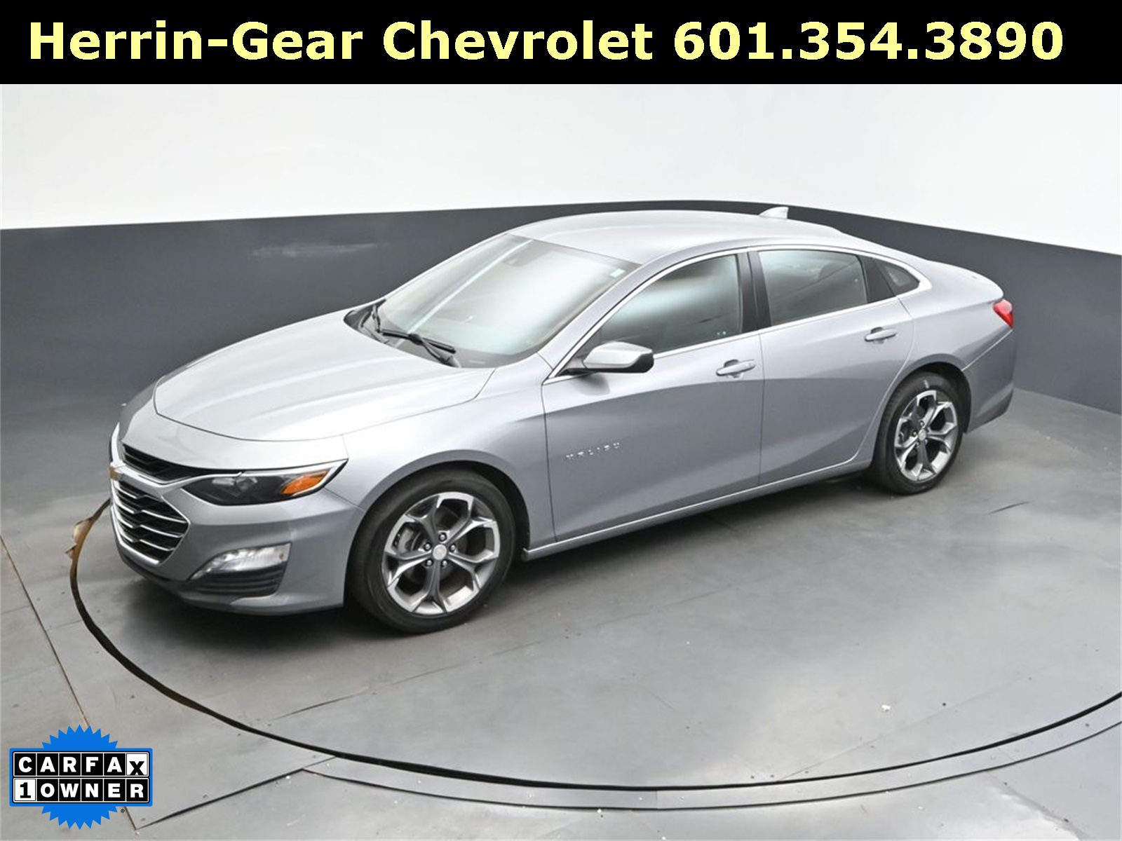 2023 Sterling Gray Metallic Chevrolet Malibu LT FWD Sedan
